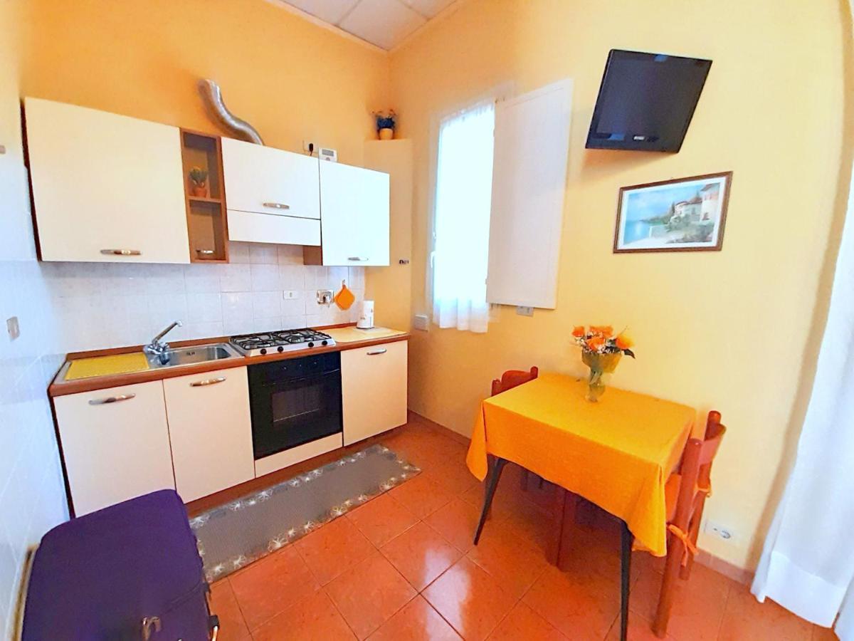 Torino Central-- Rooms And Apartments - Alba Exterior photo